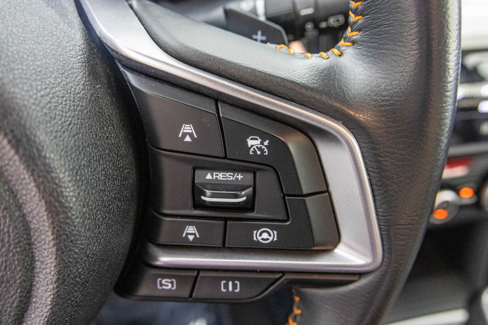 Used 2023 Subaru Crosstrek 2.5i Limited w/ Moonroof Package AWD/4WD image 31