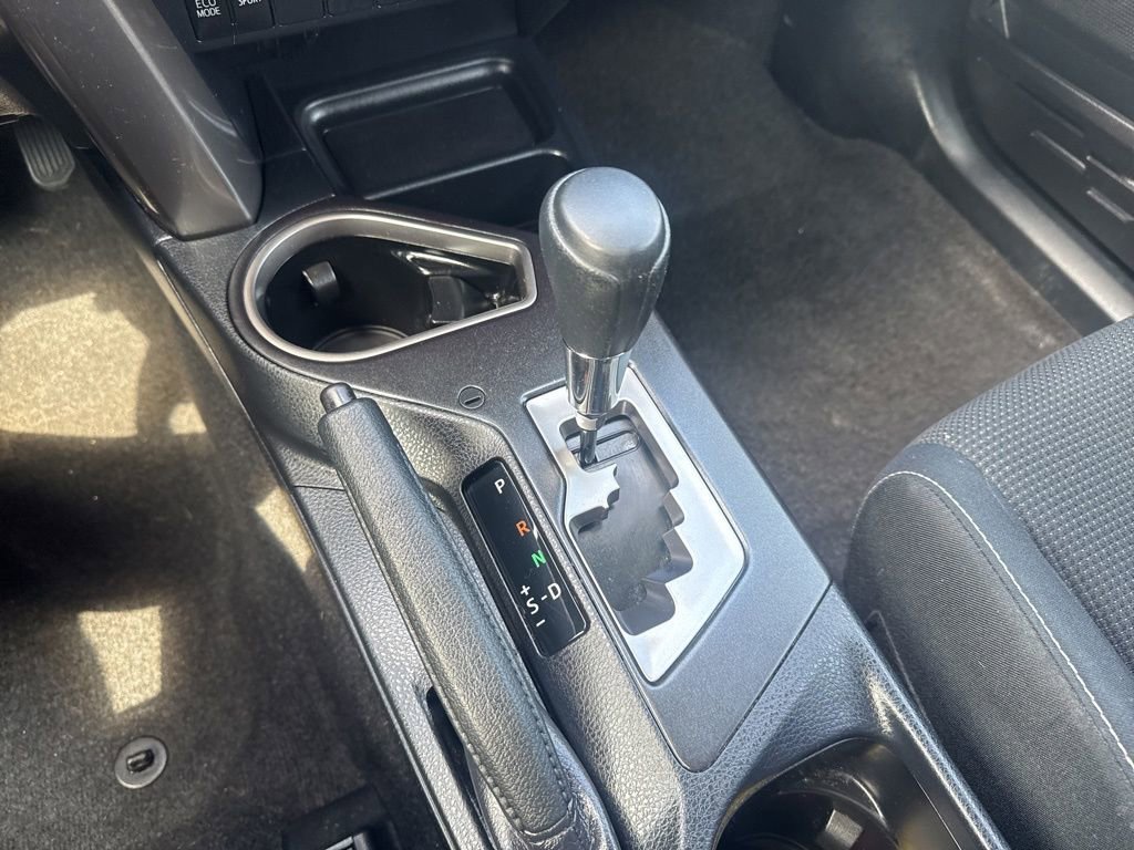 Used 2018 Toyota RAV4 XLE w/ Plus Extra Value Package image 31