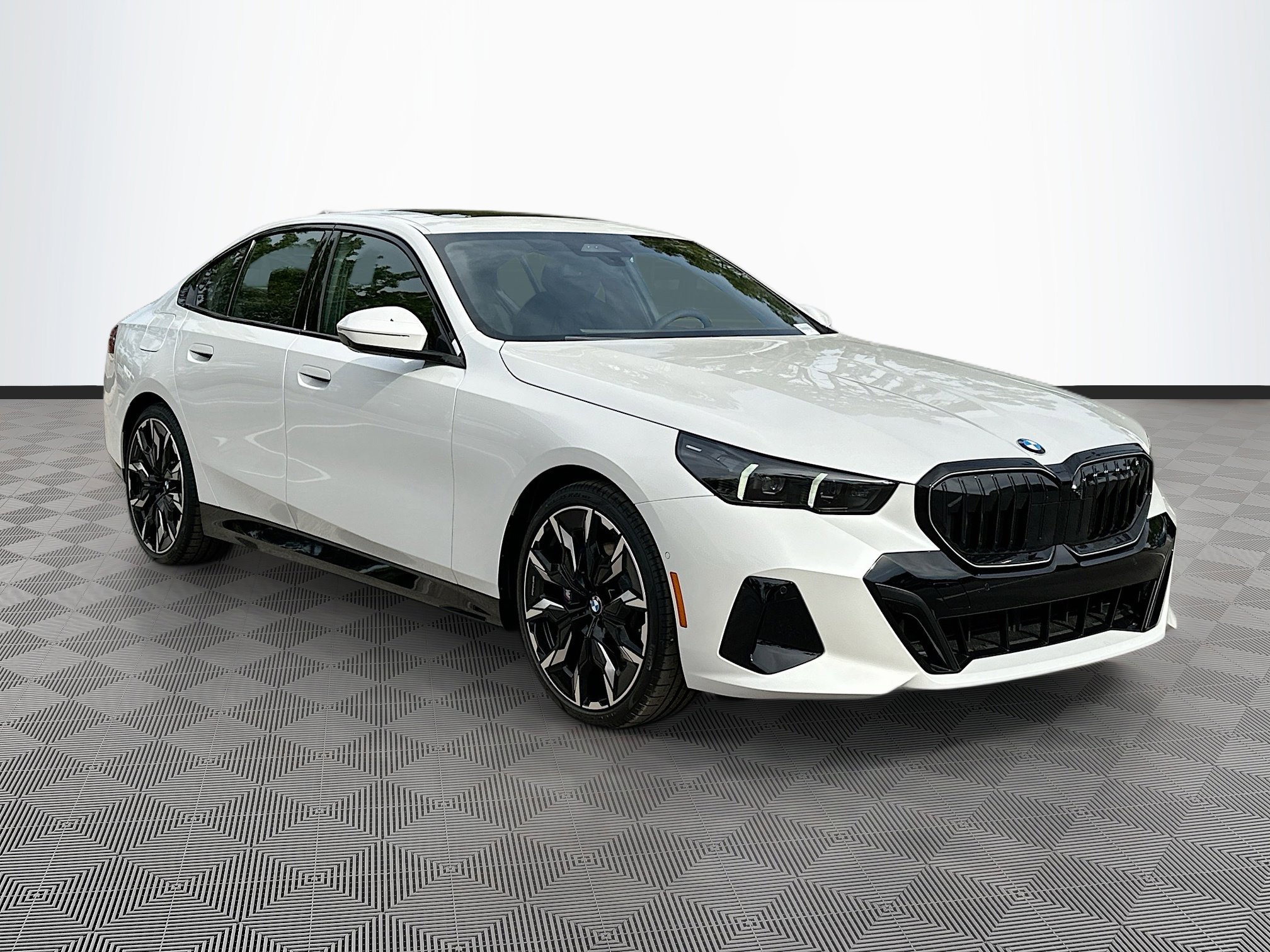 New 2025 BMW 530i w/ M Sport Package