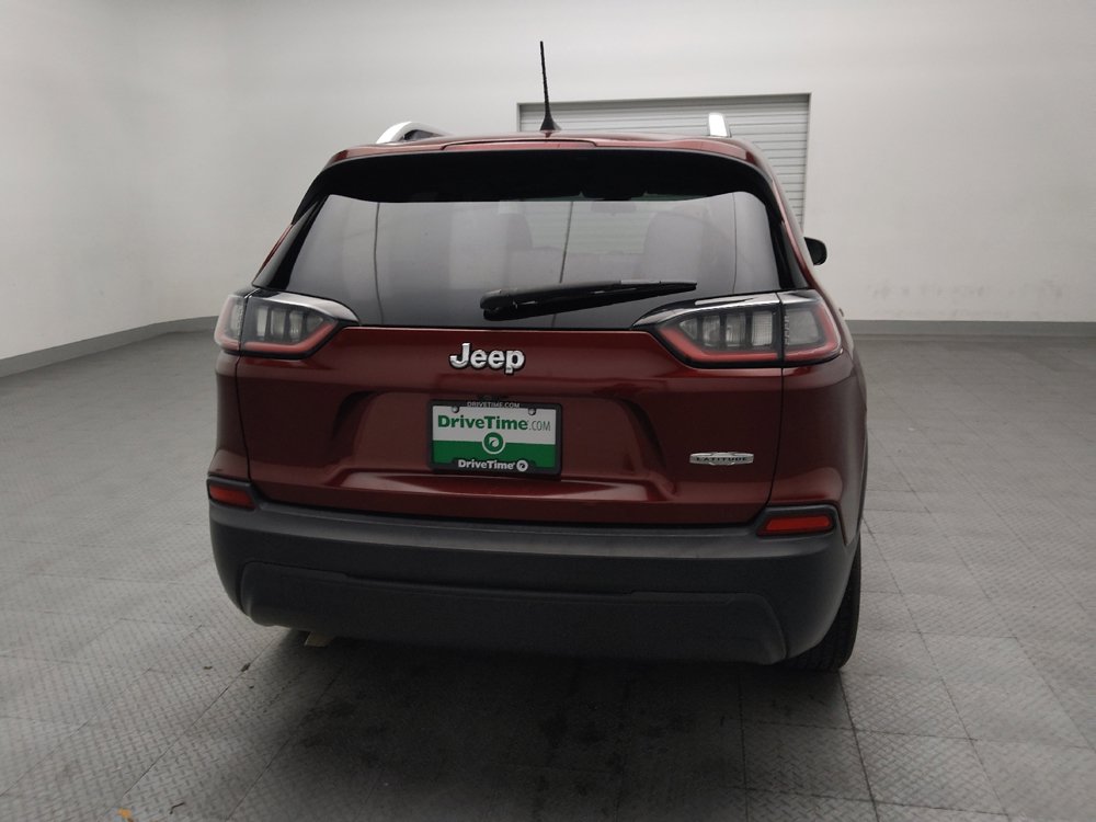 Used 2019 Jeep Cherokee Latitude w/ Popular Appearance Group FWD image 7