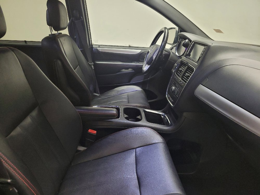 Used 2019 Dodge Grand Caravan GT FWD image 21