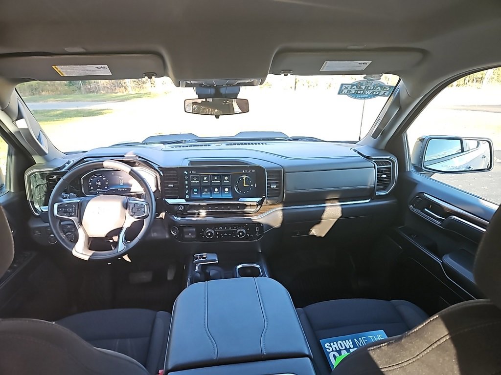 Used 2024 Chevrolet Silverado 1500 LT Trail Boss w/ Protection Package image 24