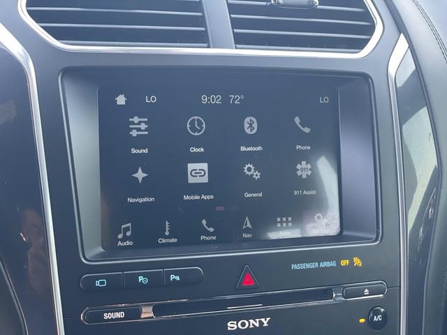 Used 2018 Ford Explorer Platinum image 14