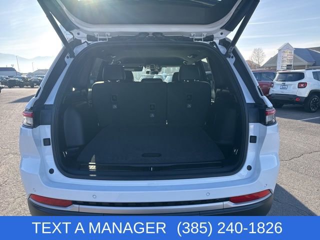 New 2026 Jeep Grand Cherokee Limited image 7