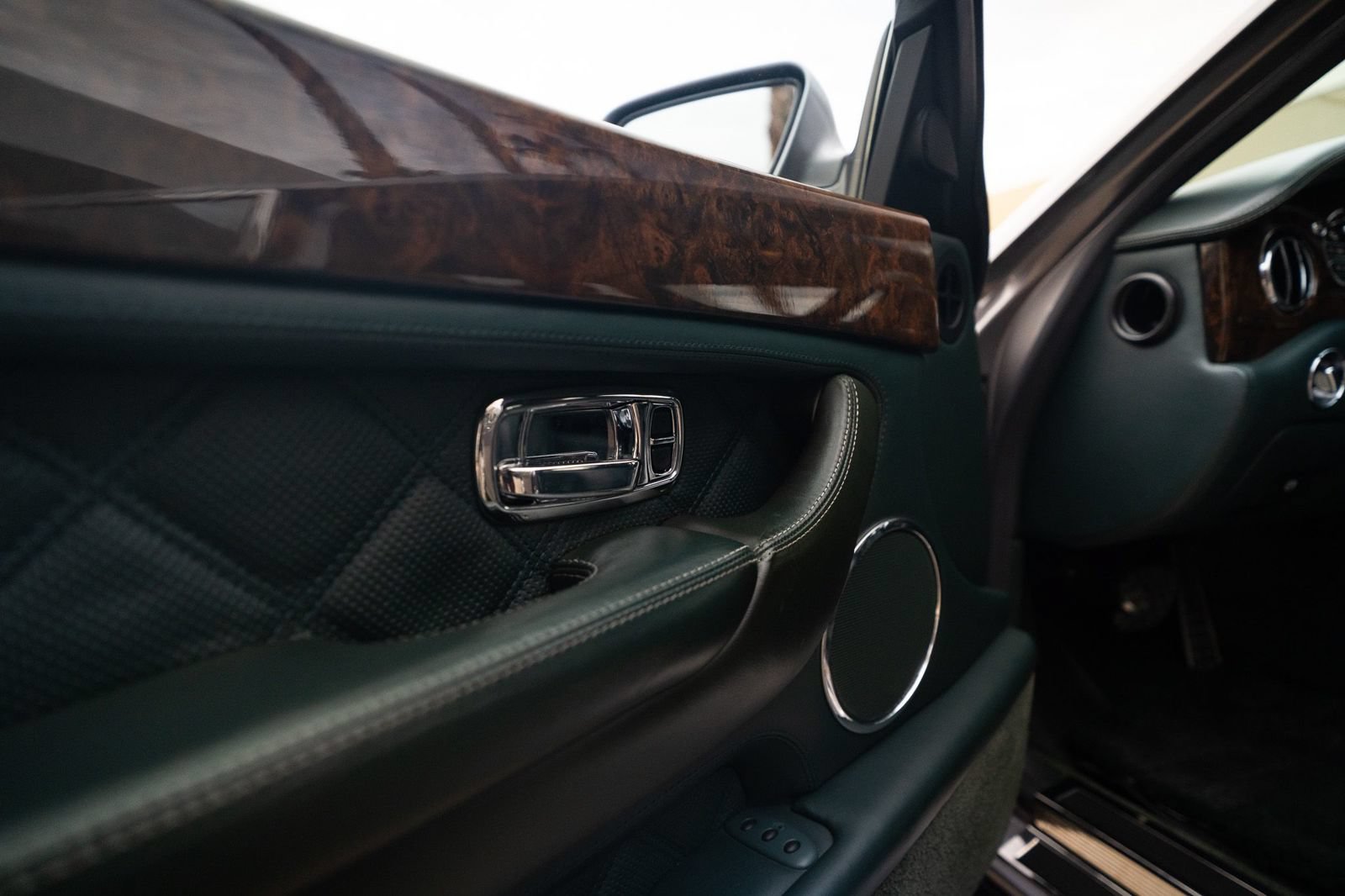 Used 2005 Bentley Arnage T RWD image 20