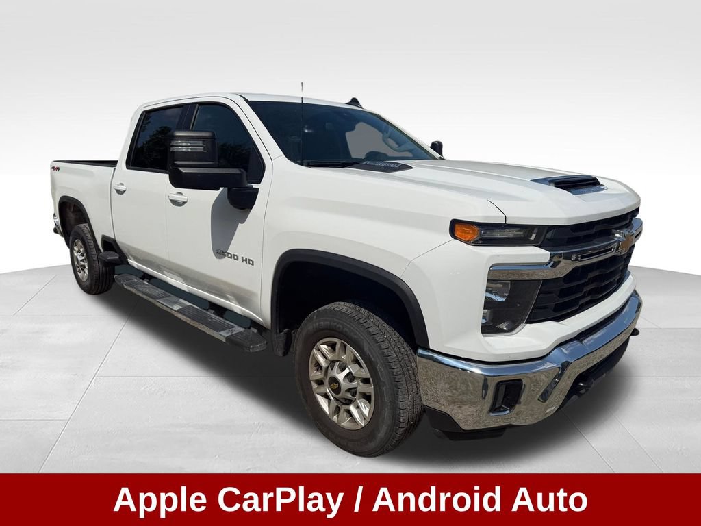 Used 2025 Chevrolet Silverado 2500 LT w/ Safety Package AWD/4WD image 9