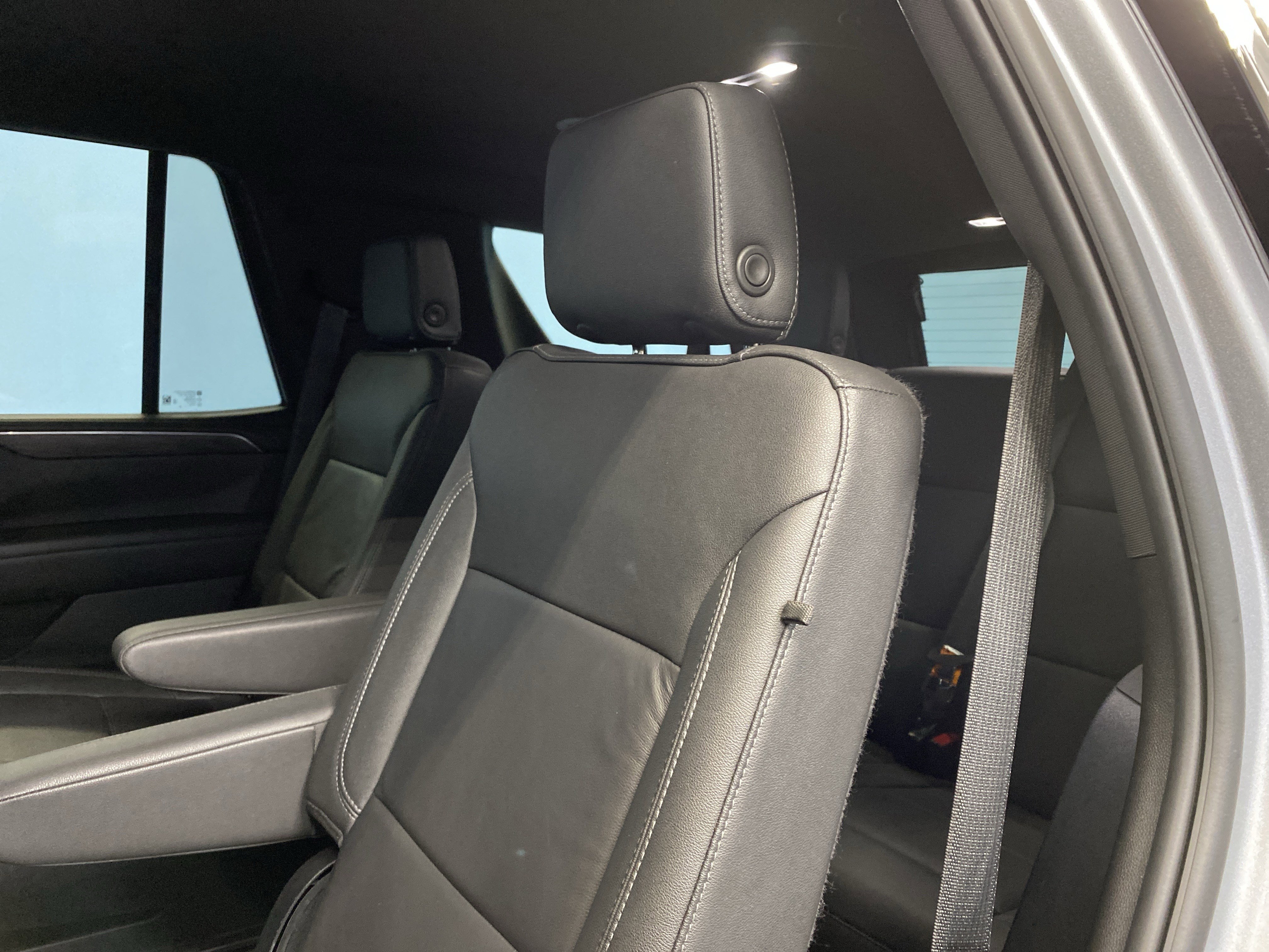 Used 2024 Chevrolet Tahoe LT image 30