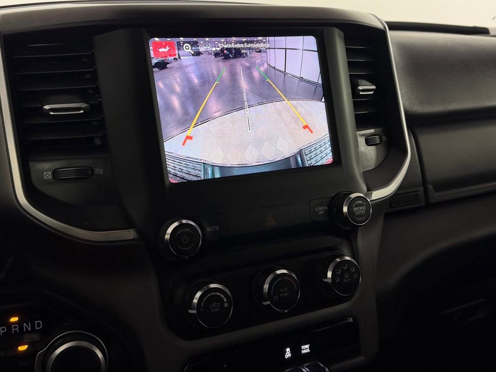 Used 2024 RAM 2500 Big Horn w/ Bed Utility Group image 19