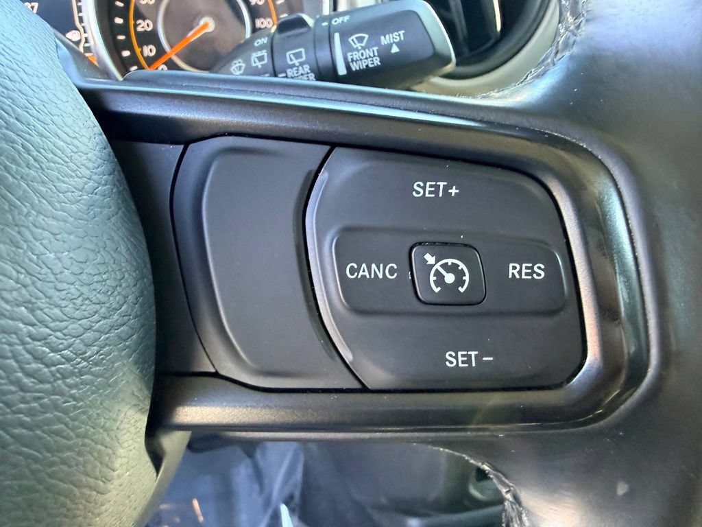Used 2018 Jeep Wrangler Unlimited Sport AWD/4WD image 21
