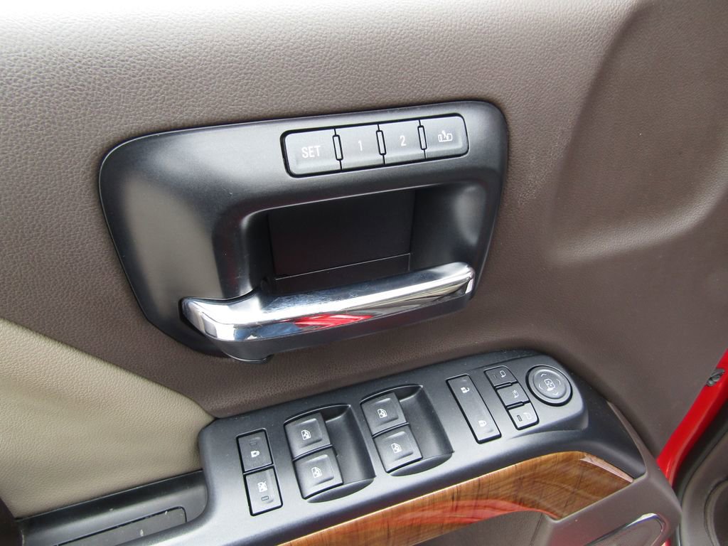 Used 2014 GMC Sierra 1500 SLT w/ SLT Crew Cab Value Package image 25