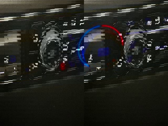 Used 2024 Chevrolet Silverado 2500 LT w/ Convenience Package image 21