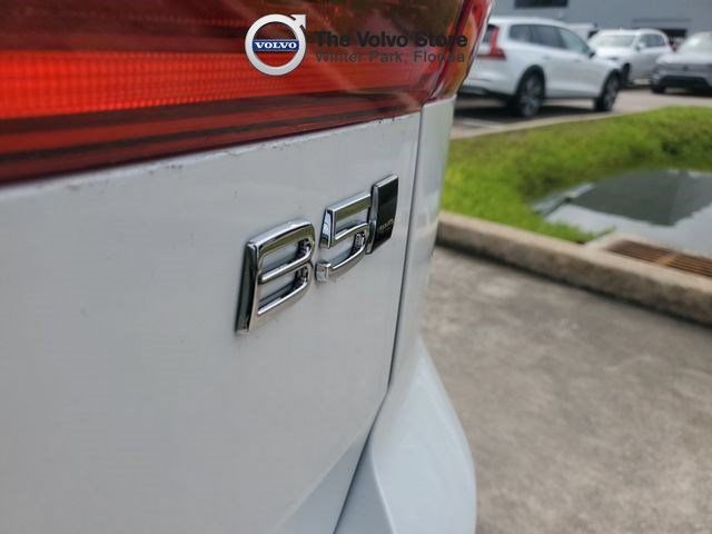 New 2026 Volvo XC60 B5 Ultra w/ Protection Package Premier AWD/4WD image 11