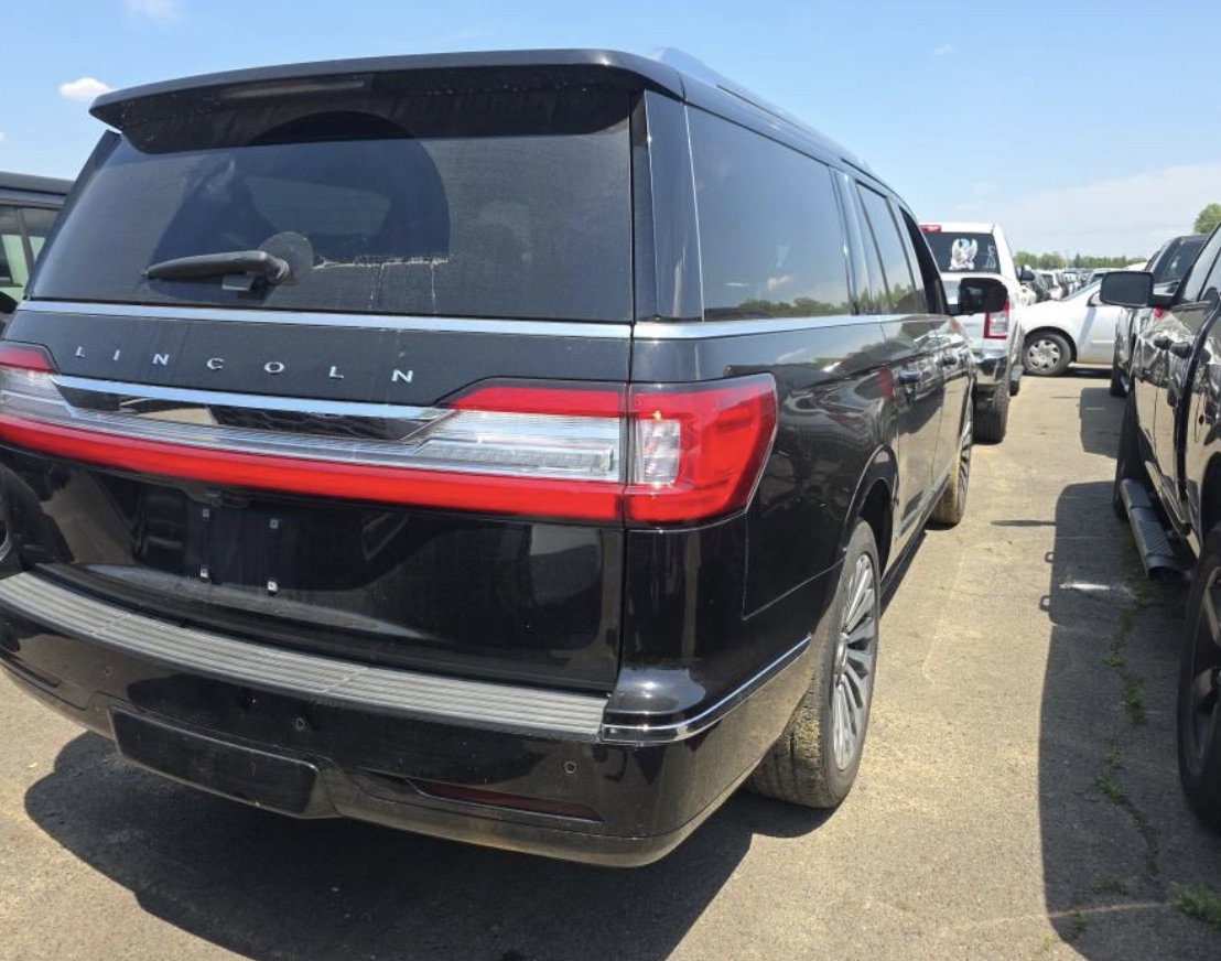 Used 2018 Lincoln Navigator L Reserve AWD/4WD image 4
