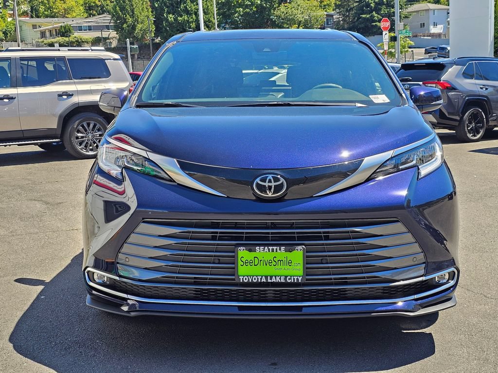New 2026 Toyota Sienna Limited AWD/4WD image 2