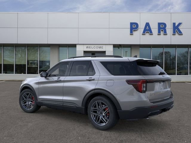 Used 2026 Ford Explorer ST-Line w/ ST-Line Street Pack AWD/4WD image 5