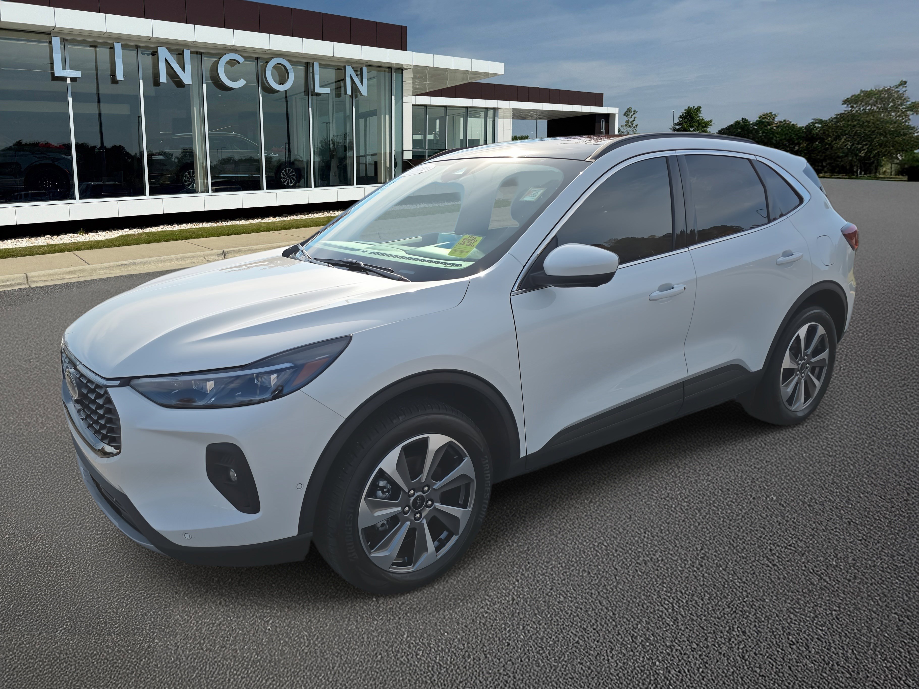 Used 2024 Ford Escape Platinum w/ Premium Technology Package