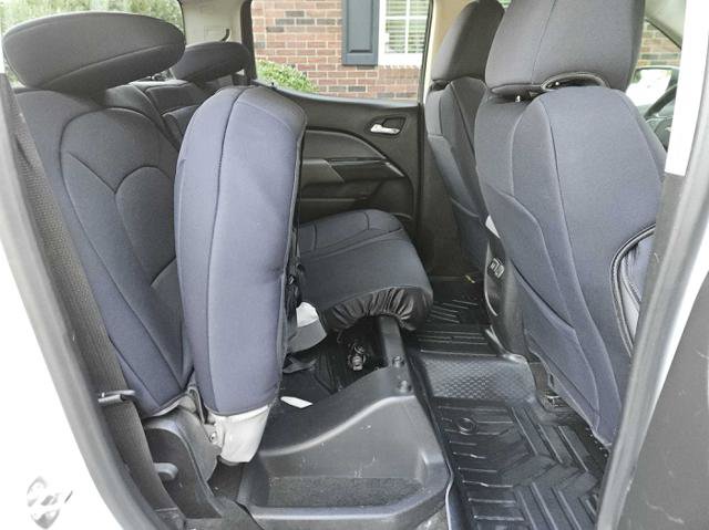 Used 2015 Chevrolet Colorado LT AWD/4WD image 34