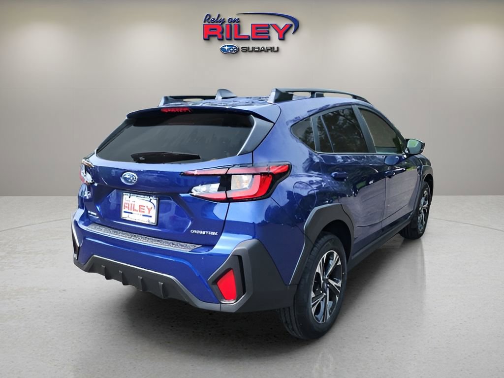 Used 2025 Subaru Crosstrek 2.0i Premium image 5