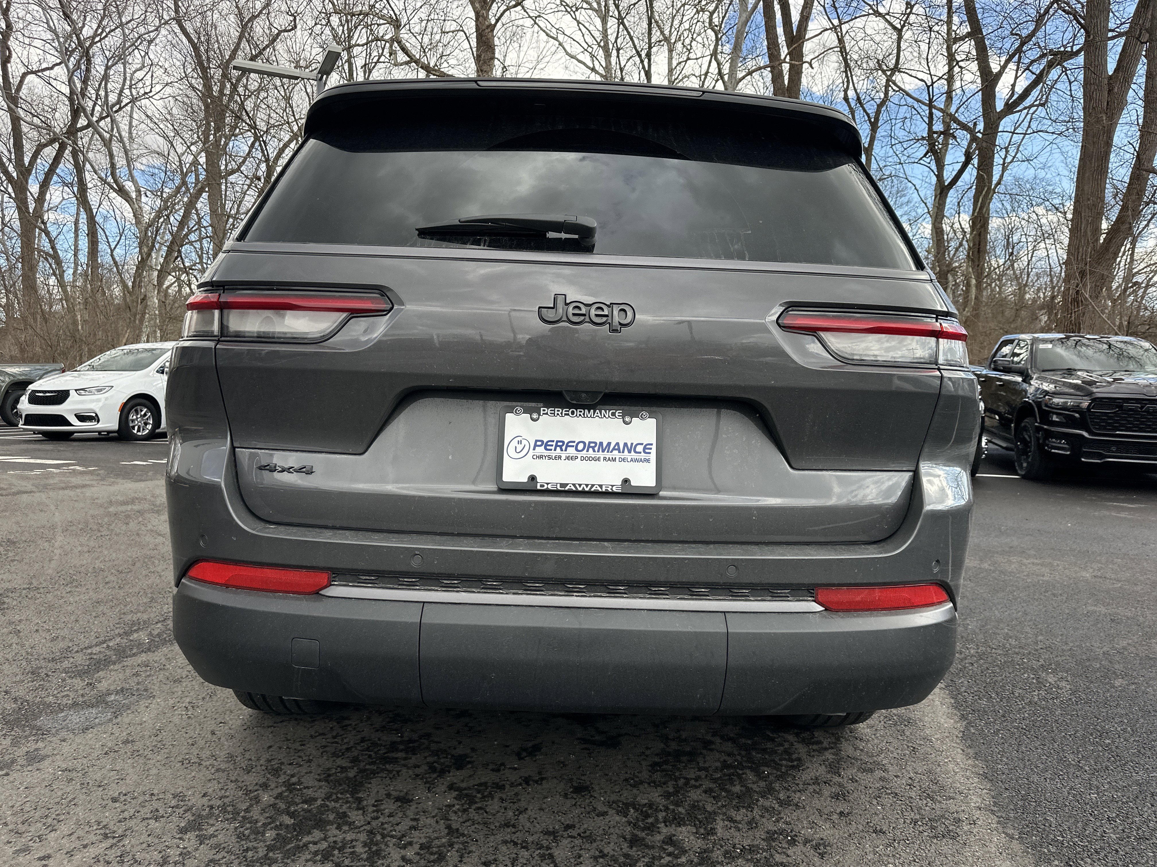 New 2026 Jeep Grand Cherokee L Limited w/ Limited Altitude Package image 15