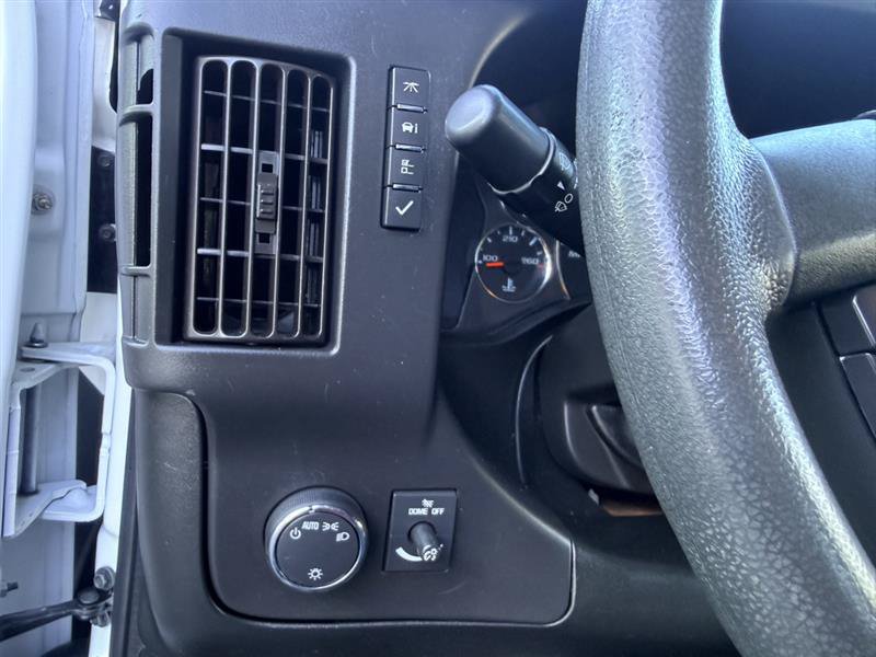 Used 2019 GMC Savana 2500 w/ Driver Convenience Package RWD image 18
