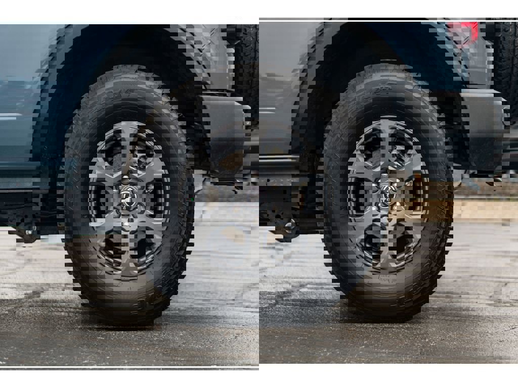 Used 2025 Ford Bronco Big Bend image 5