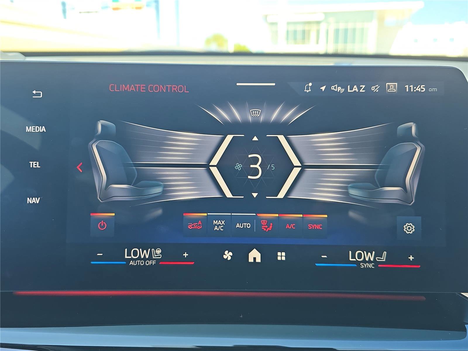 Used 2025 BMW X1 xDrive28i image 17