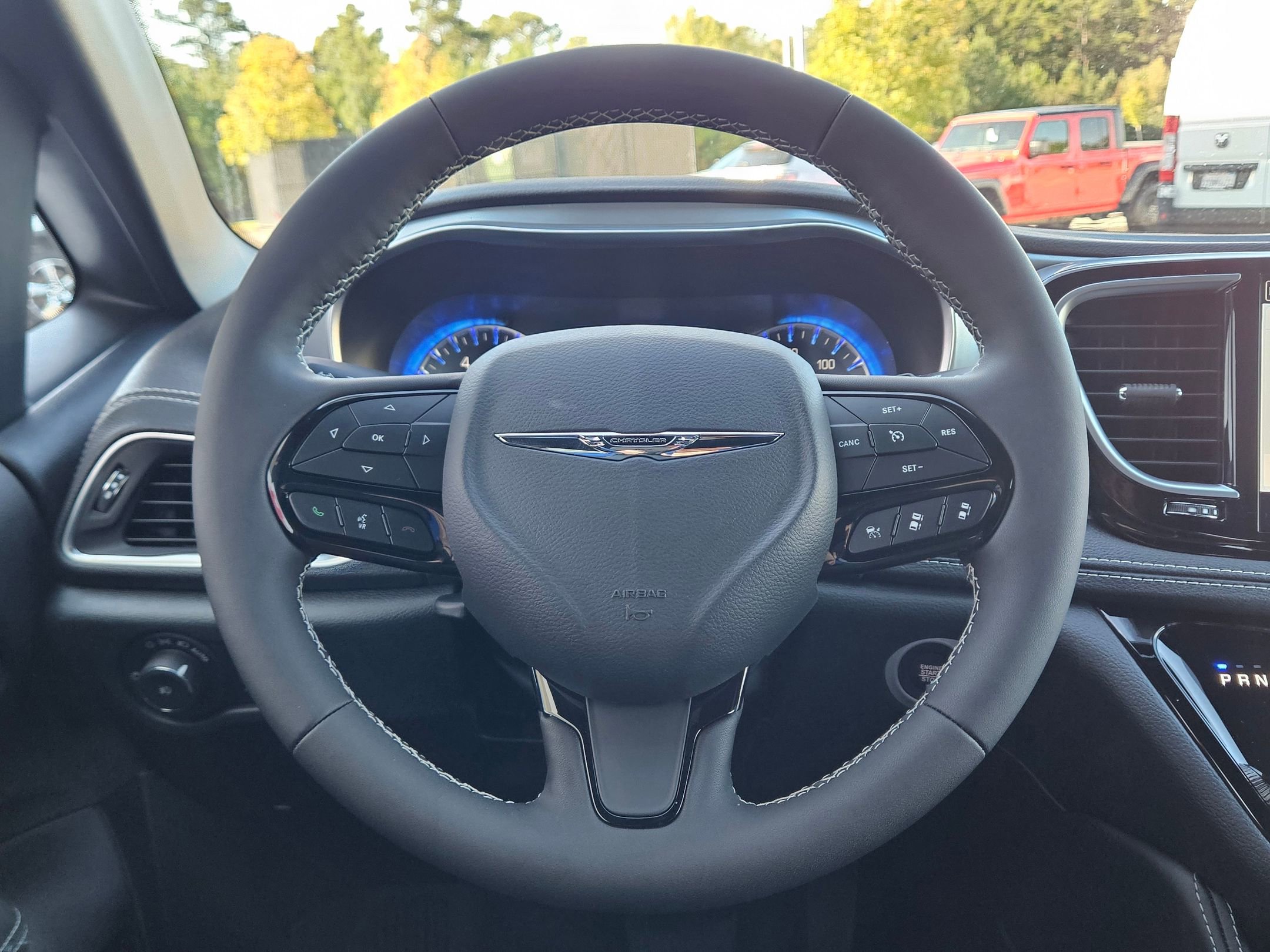 New 2026 Chrysler Pacifica Limited image 13