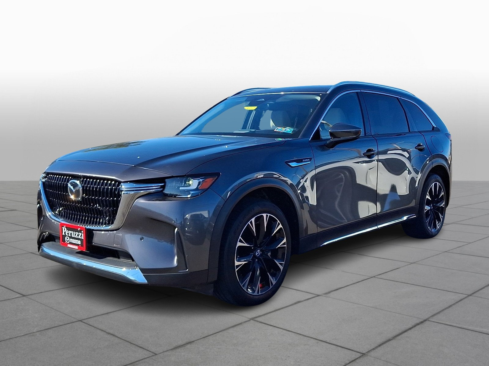 Certified 2024 MAZDA CX-90 Plug-In Hybrid w/ Premium Pkg AWD/4WD image 4