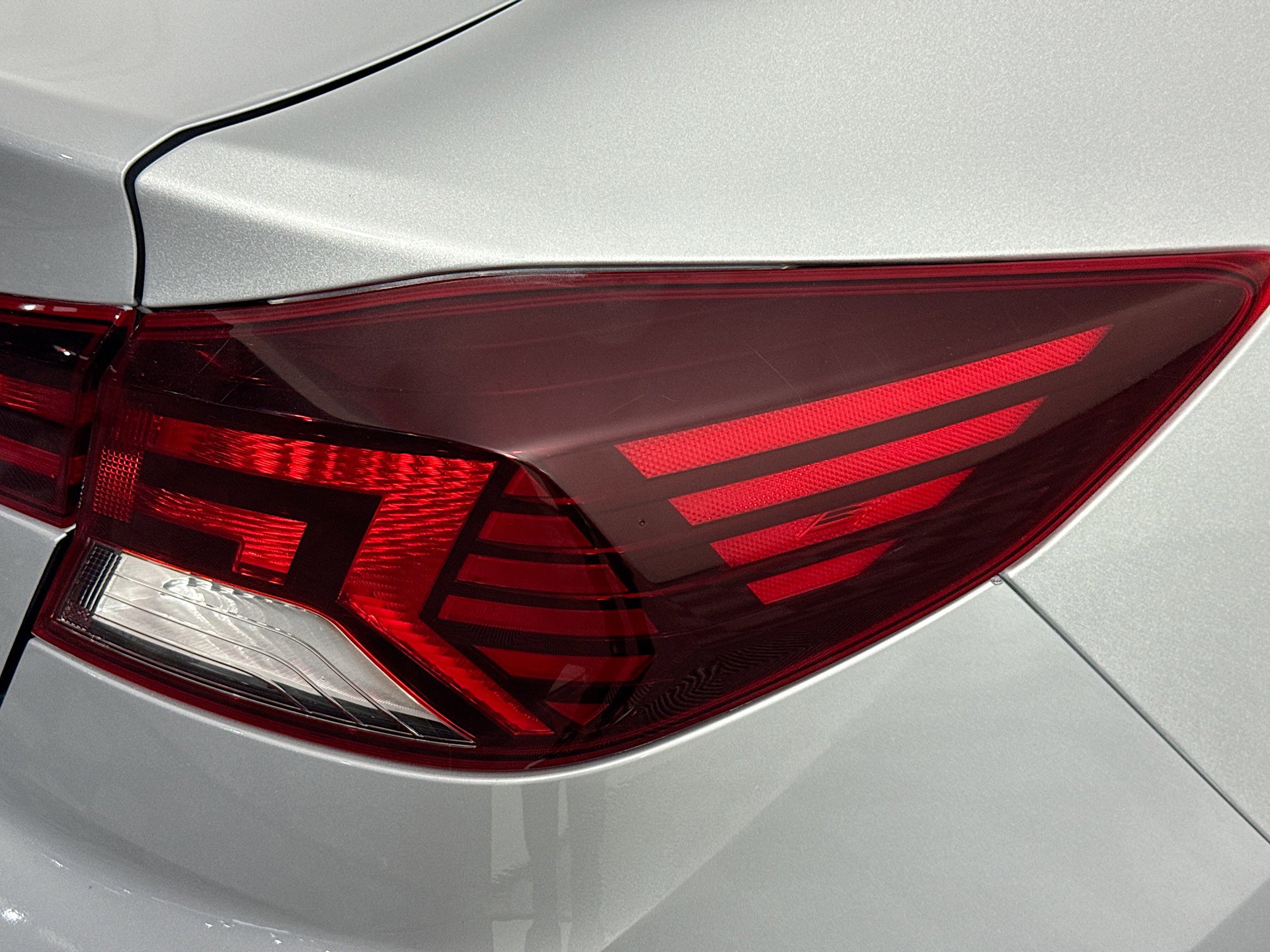 Used 2019 Hyundai Elantra SEL image 32