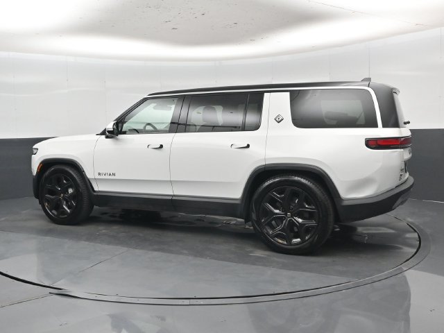 Used 2023 Rivian R1S Adventure Dual AWD/4WD image 39