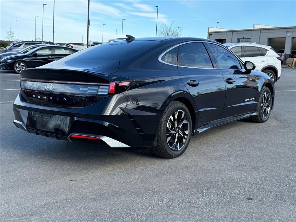 Used 2024 Hyundai Sonata SEL image 3