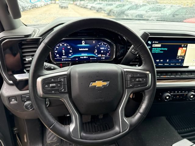 Used 2024 Chevrolet Silverado 1500 LT AWD/4WD image 15