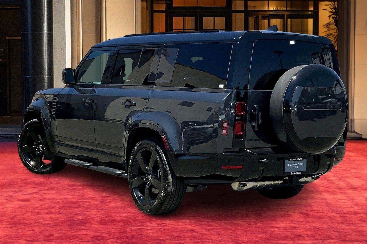 New 2025 Land Rover Defender 130 X-Dynamic SE AWD/4WD image 2