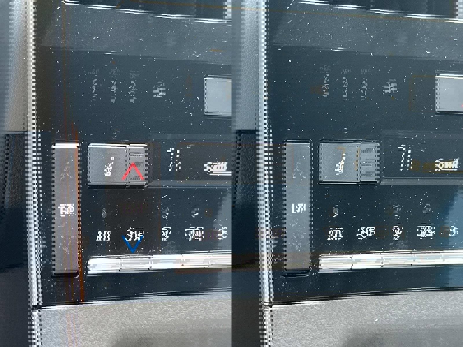 Used 2019 Toyota Avalon XLE w/ Moonroof Package image 34