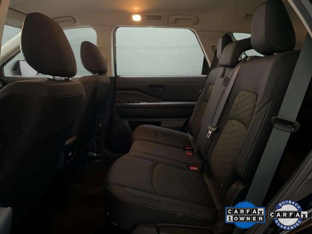 Used 2024 Nissan Pathfinder S image 66