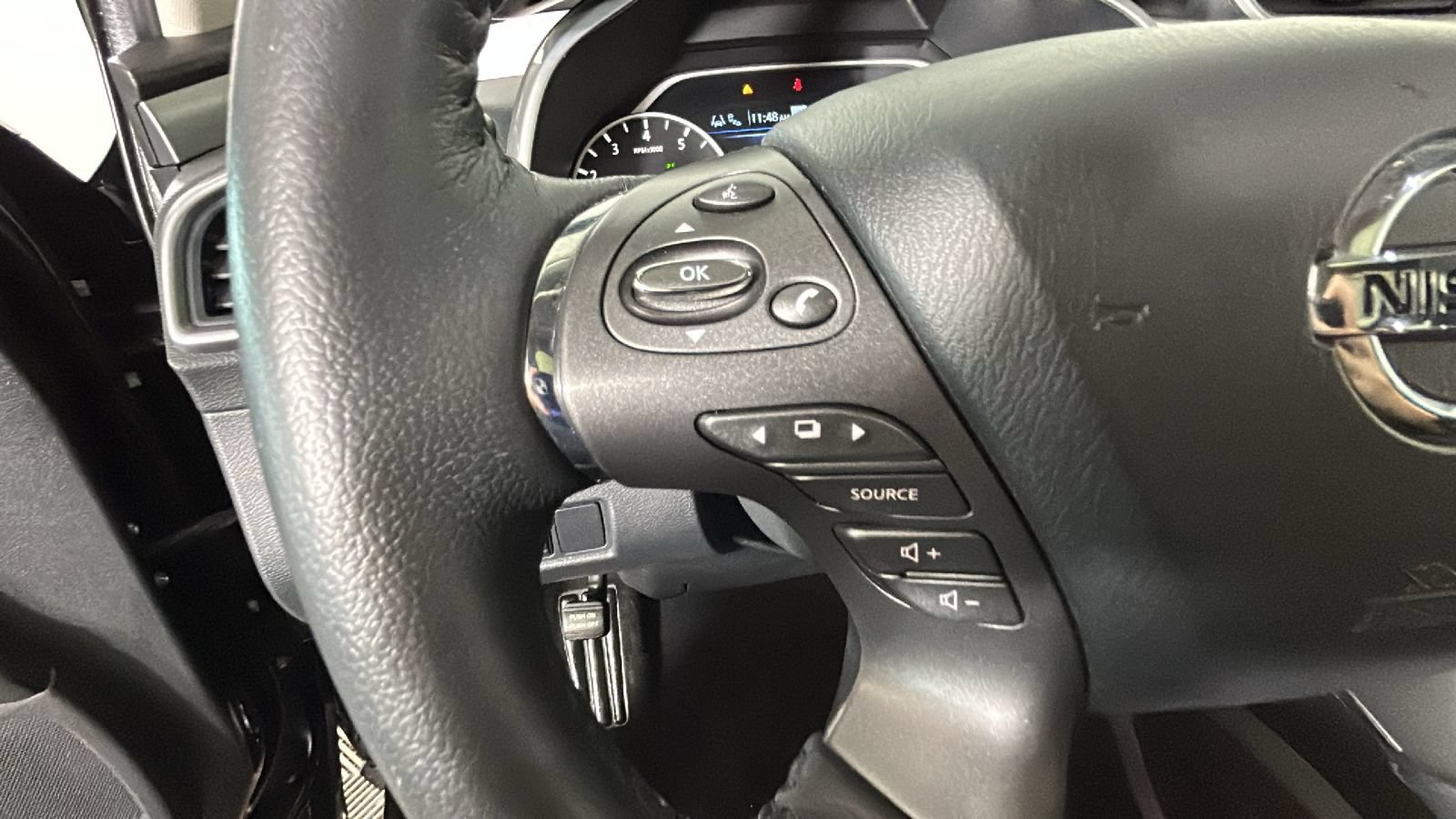 Used 2021 Nissan Murano SV AWD/4WD image 17