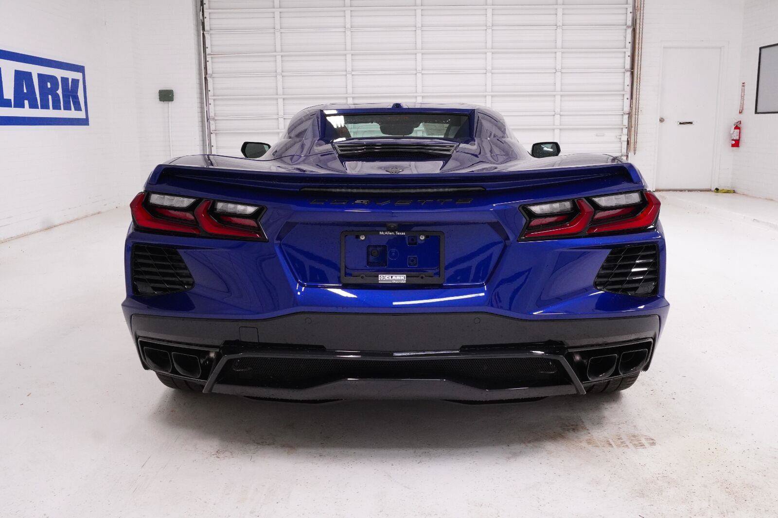 New 2027 Chevrolet Corvette Stingray Convertible RWD image 32