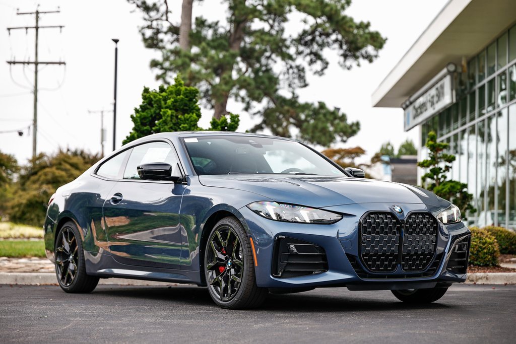 New 2026 BMW 430i Coupe w/ M Sport Package