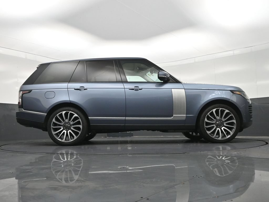 Used 2018 Land Rover Range Rover Supercharged AWD/4WD image 28