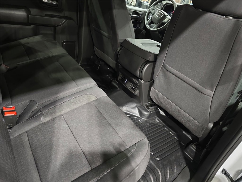 New 2026 GMC Sierra 2500 Pro w/ Convenience Package image 11