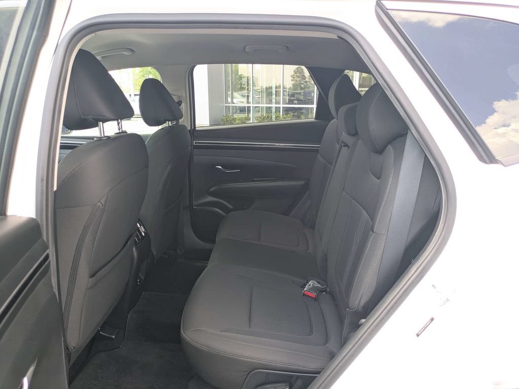 Used 2023 Hyundai Tucson SEL FWD image 17