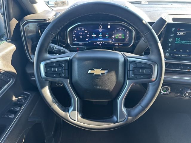 Used 2023 Chevrolet Silverado 1500 LT image 23