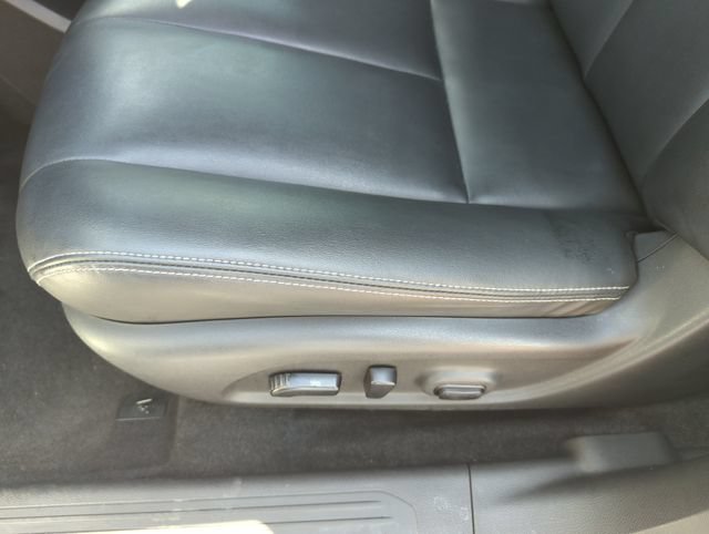 Certified 2024 Nissan Murano SV w/ SV Midnight Edition Package FWD image 34