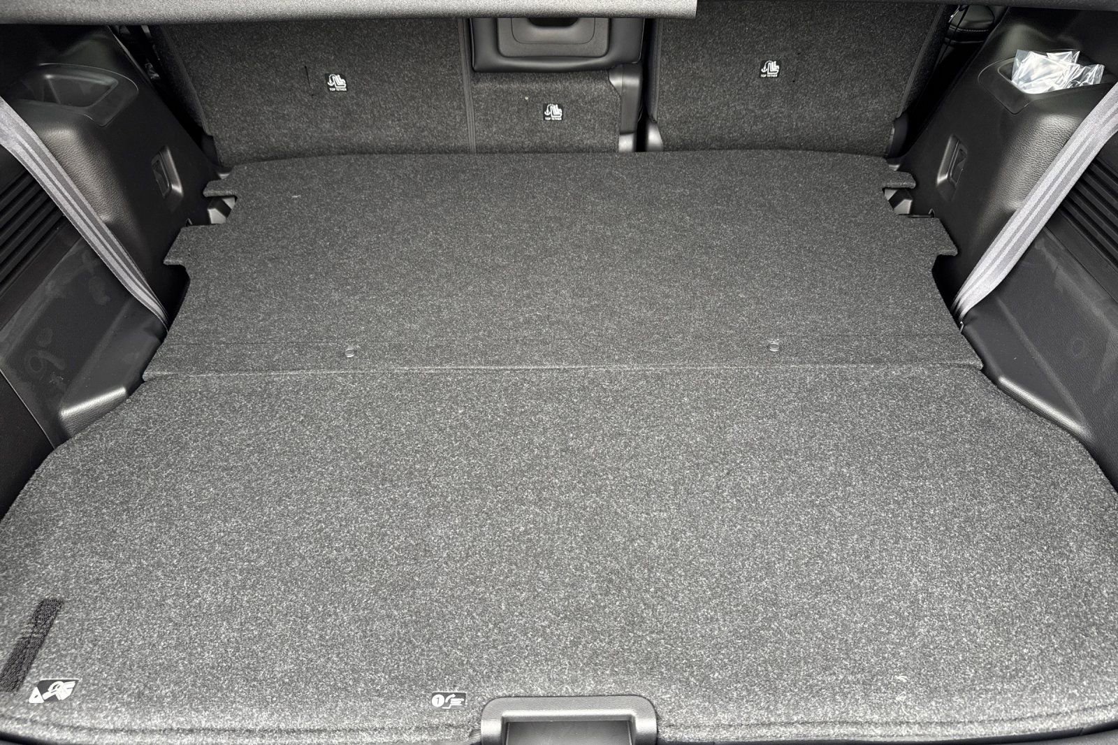 New 2025 Mitsubishi Outlander SE image 14