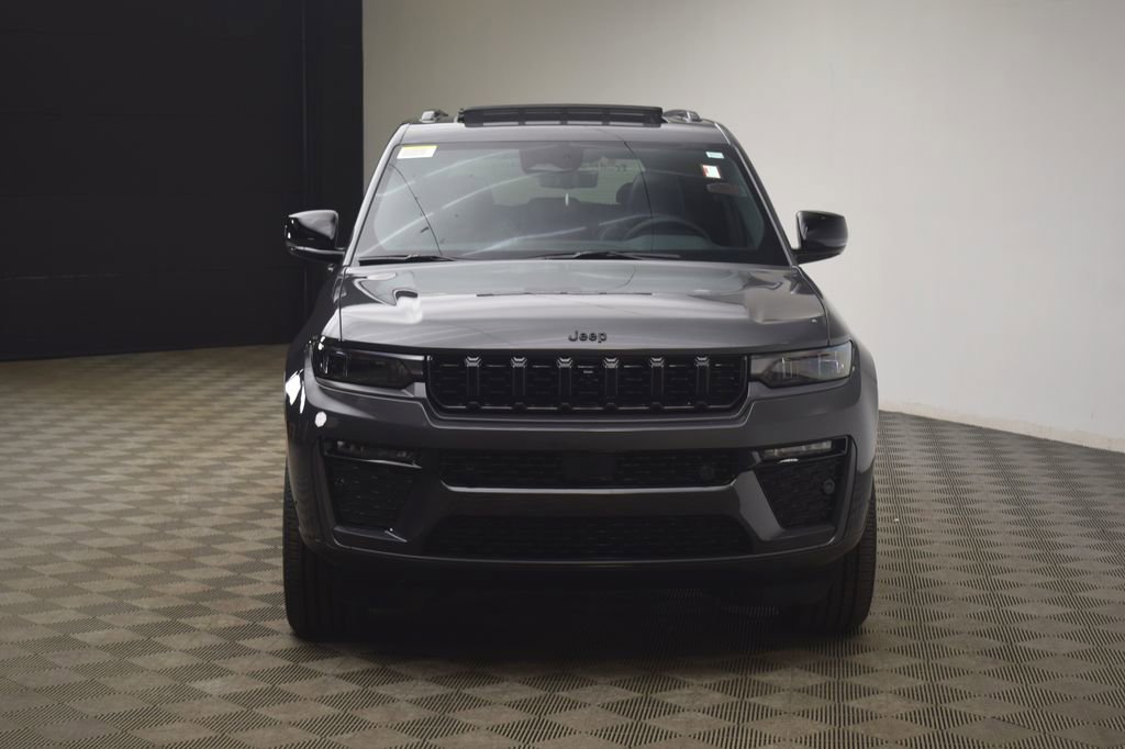 New 2026 Jeep Grand Cherokee Limited image 2