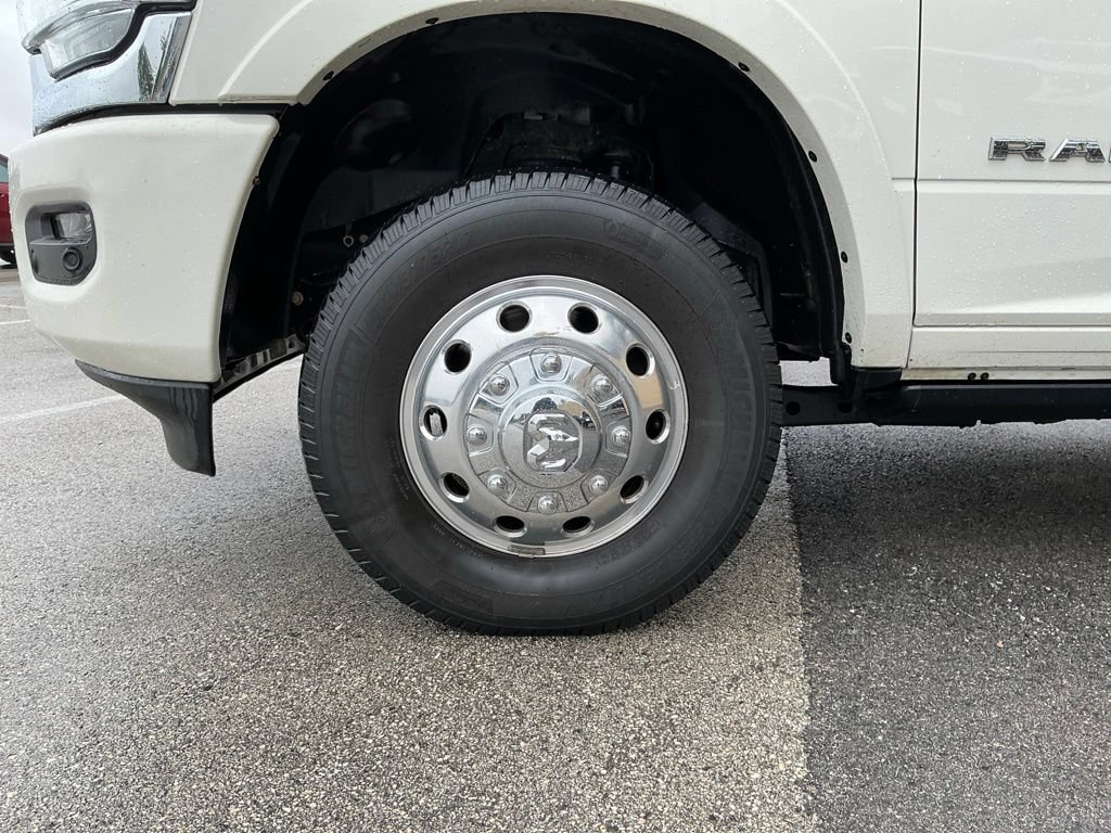 Used 2020 RAM 3500 Limited AWD/4WD image 31