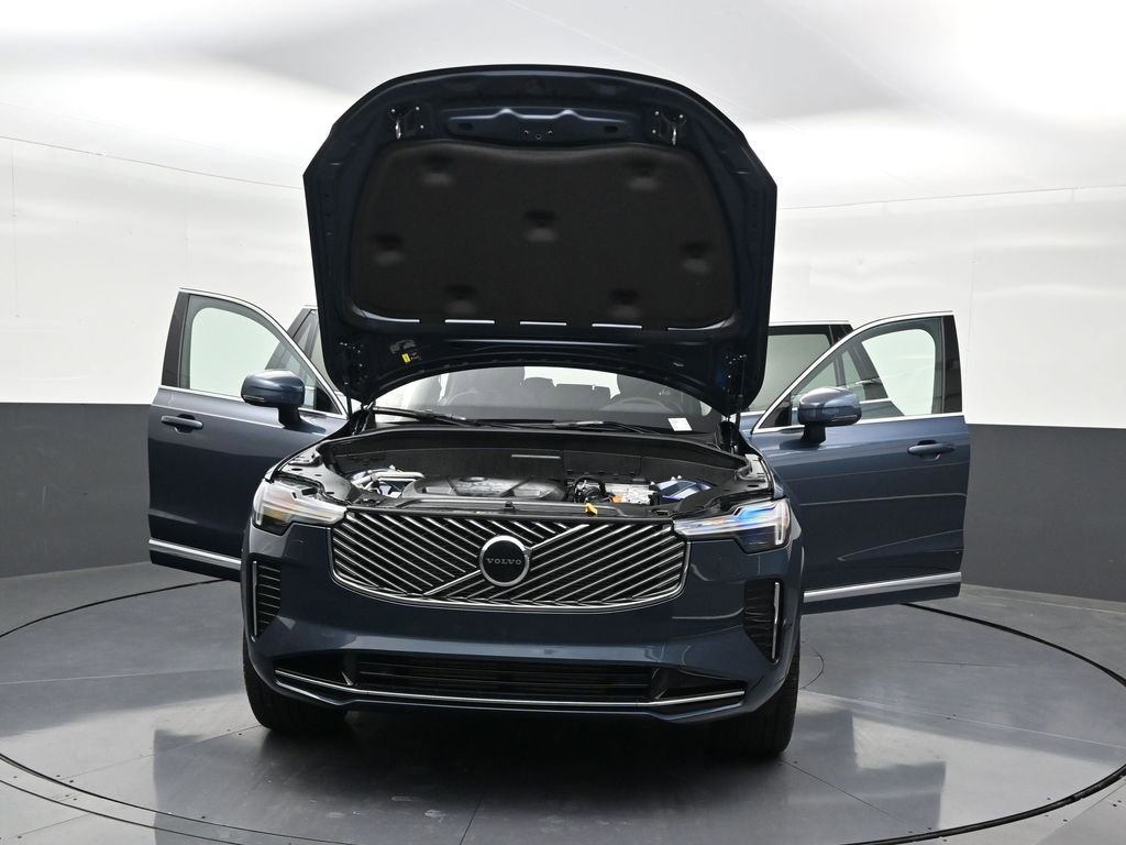 New 2026 Volvo XC90 T8 Core AWD/4WD image 34