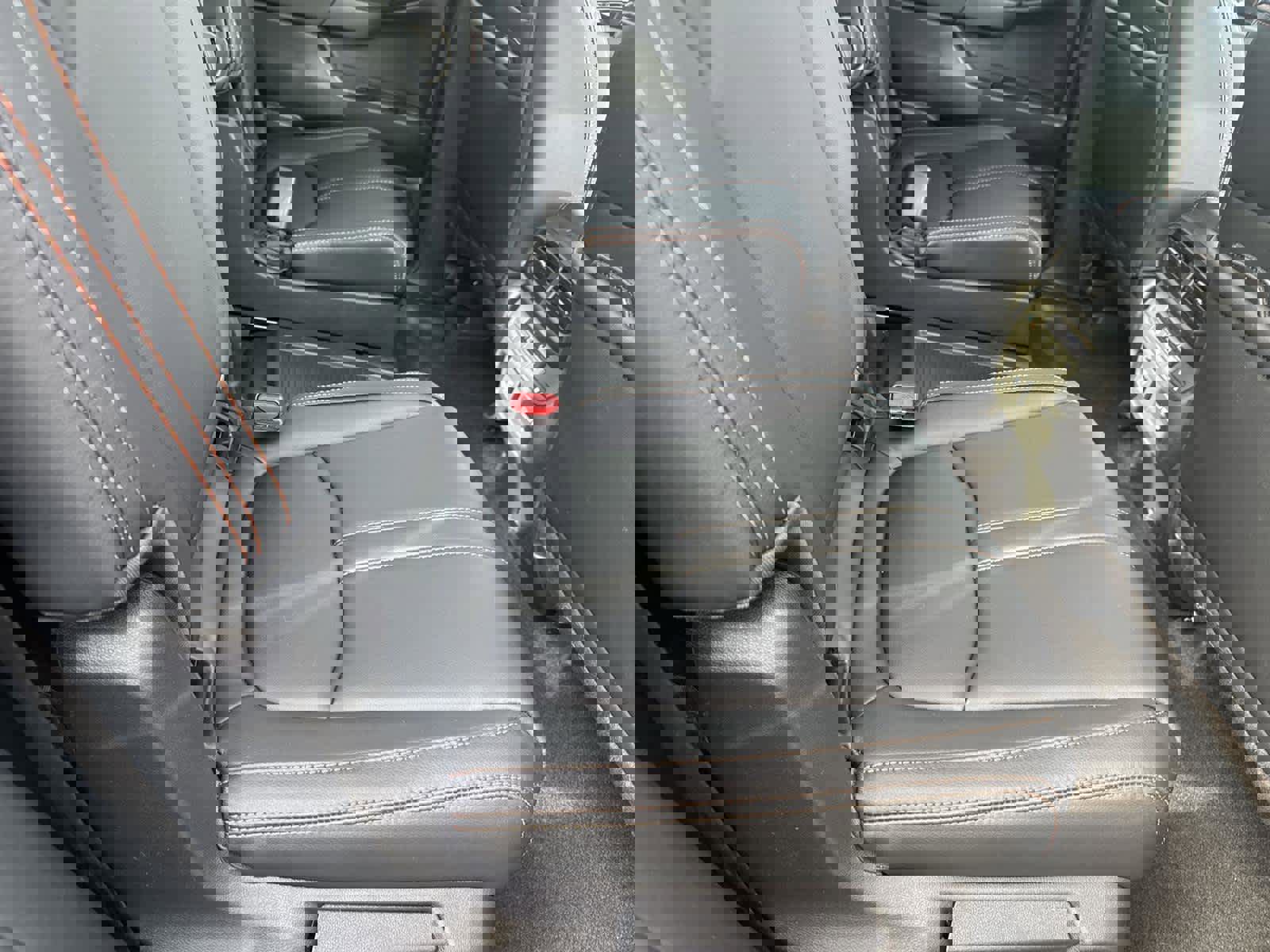 Used 2025 Honda Pilot TrailSport image 16