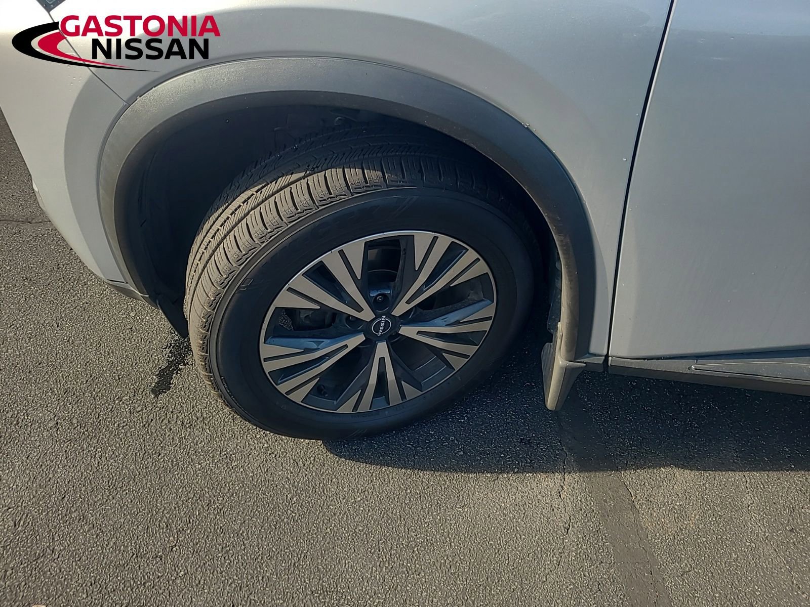 Used 2022 Nissan Rogue SV image 19