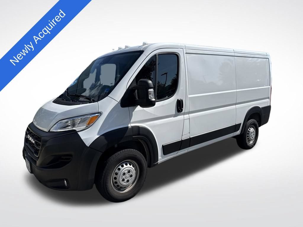 Used 2025 RAM ProMaster 2500 w/ Convenience Group FWD image 1